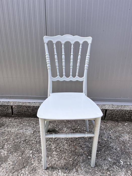 Пластмасови столове маси кетъринг