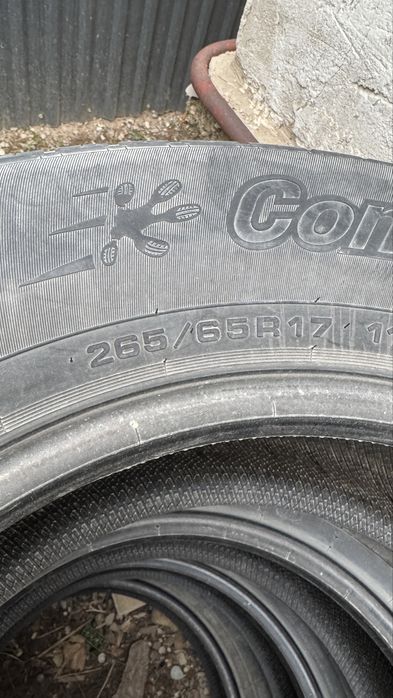 продам комплект летних шин