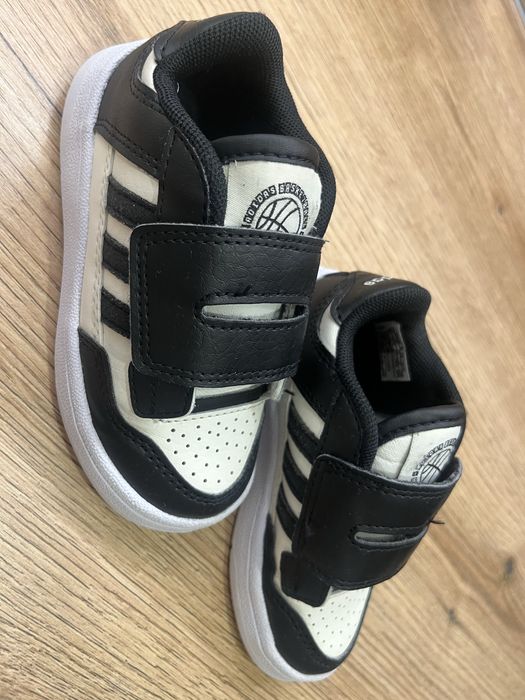 Детски маратонки adidas Sportswear