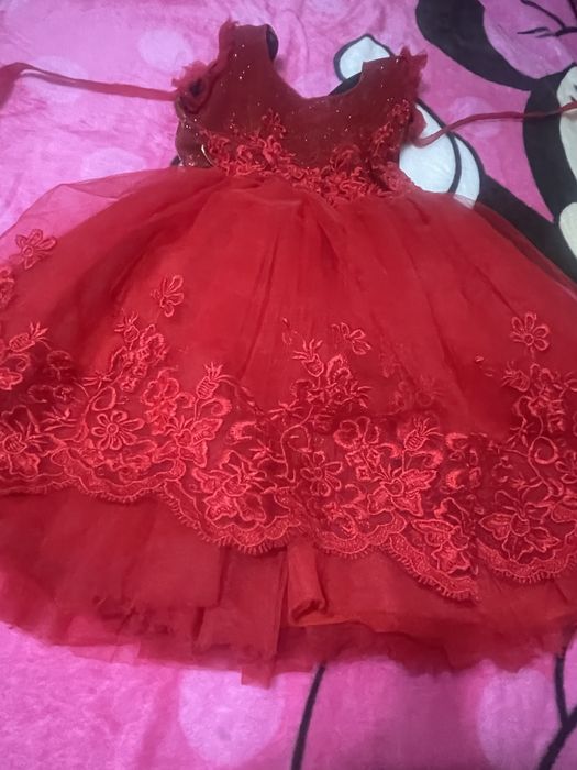 Продам платье детское