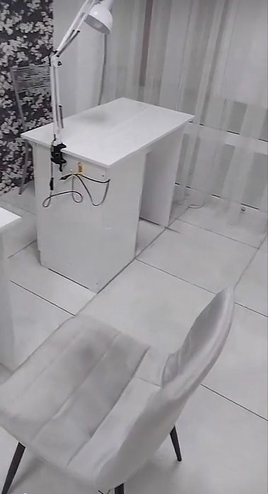 Место в аренду в салоне