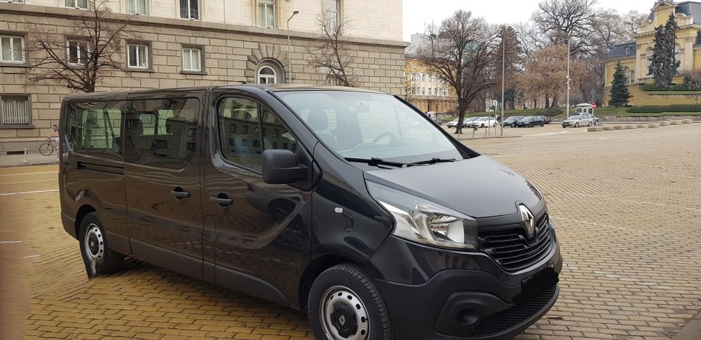 Уикенд пакет пътнически бус под наем