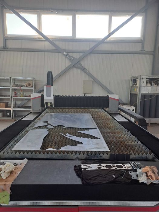 Debitare laser CNC  ,Tabla neagra, inox ,aluminiu