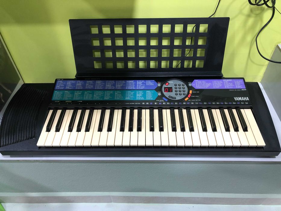 Електронна клавиатура Yamaha PSR-3