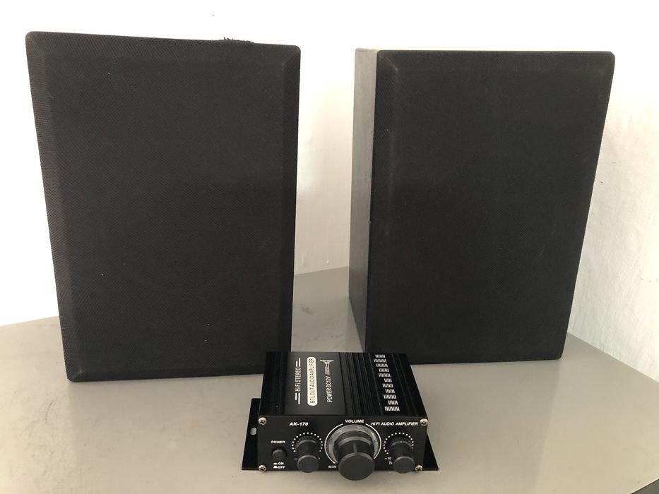 Boxe +mini amplificare cu bluetooth