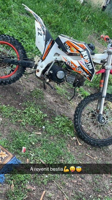 Motor kxd 125cc carter stanga crepat