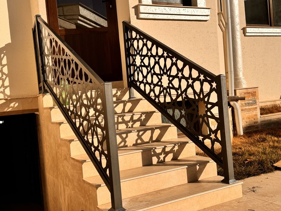 Металическое балконний ограждения