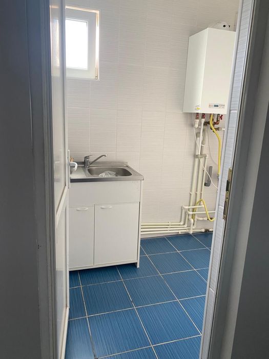 Inchiriez Hala Pitesti