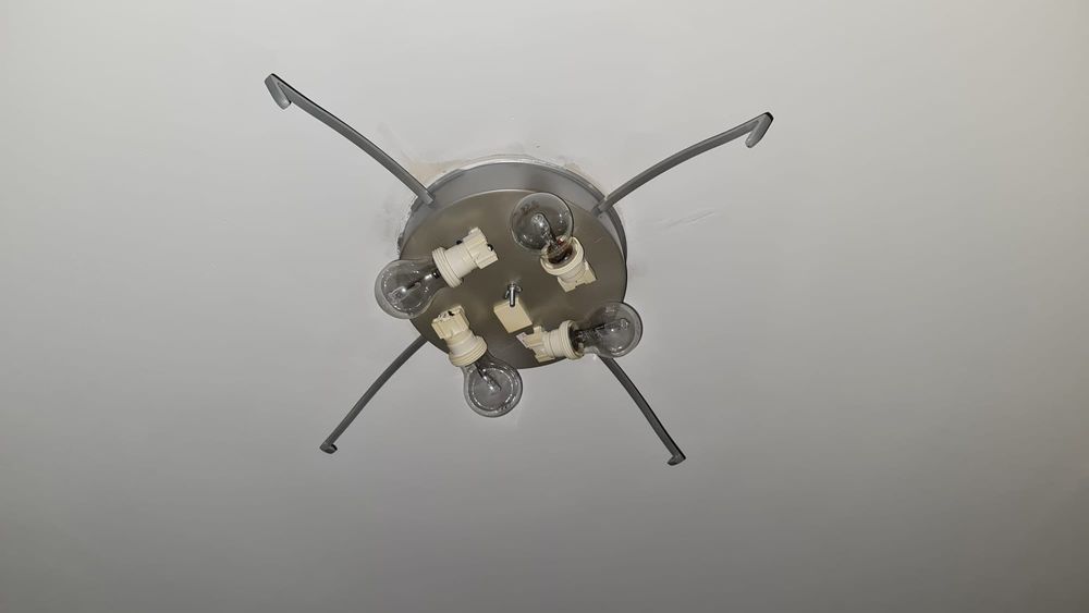 2 Plafoniere mare si mica, culoare alb 55x55 cm/45×45 cm