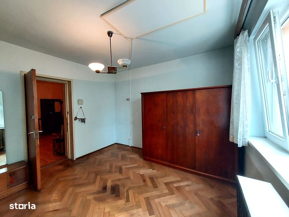 Apartament 3 camere decomandat 80mp Deva – str. Titu Maiorescu, parter
