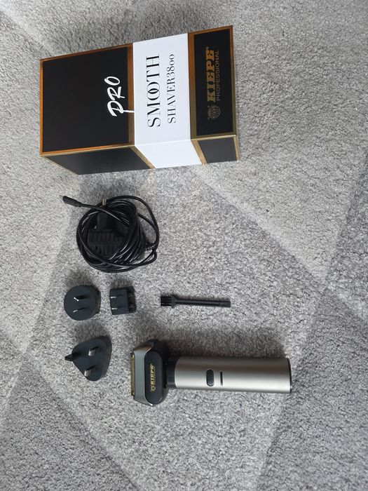 Професионална шейвър самобръсначка Kiepe Professional Smooth Shaver 3800 (Комплект)