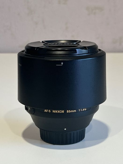 Объектив Nikon AF-S 85mm f/1.4G