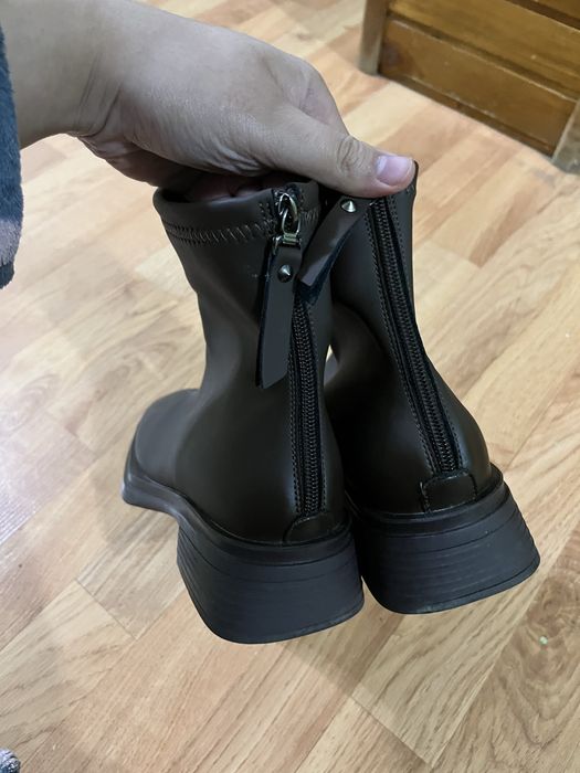 Продаются новые сапоги демисезон