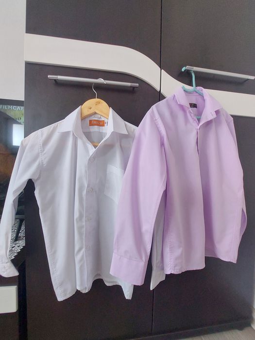 Cămăși din bumbac pentru băieți,în stare foarte bună.