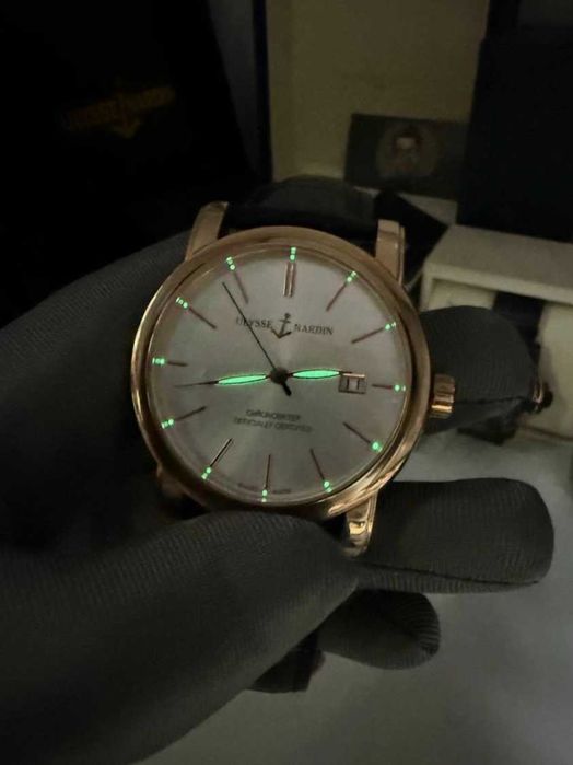 ulysse nardin златна/кожена каишка