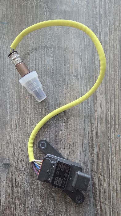 Senzor Noxe Sprinter  Filtru de  Particule  A0009050608, A0009059601 TOATA  GAMA  DE  SENZORI  NOXE  PRODUSE  NOI  ORIGINALE  MERCEDES  Doar intrebati