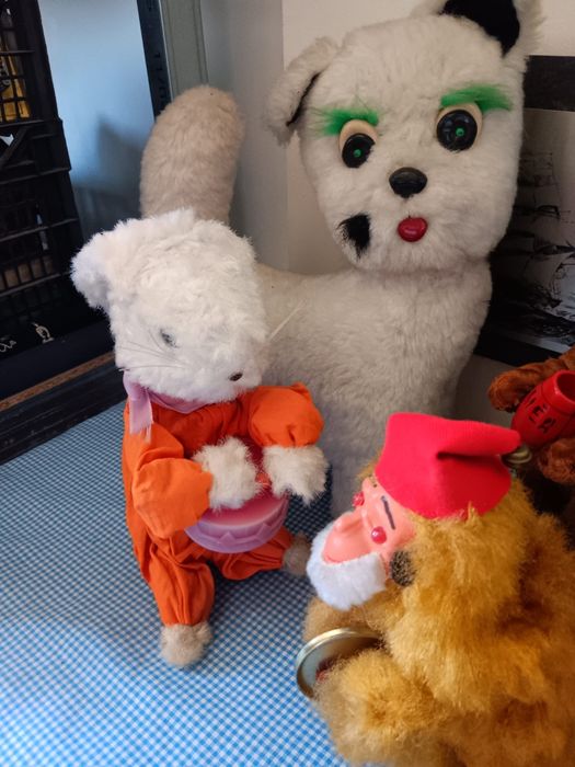 Jucarie veche din pluș, romaneasca, ruseasca, perioada Comunista RSR