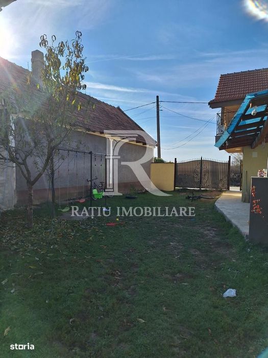 De vanzare | Casa cu etaj la cheie | Sarsig | Bihor