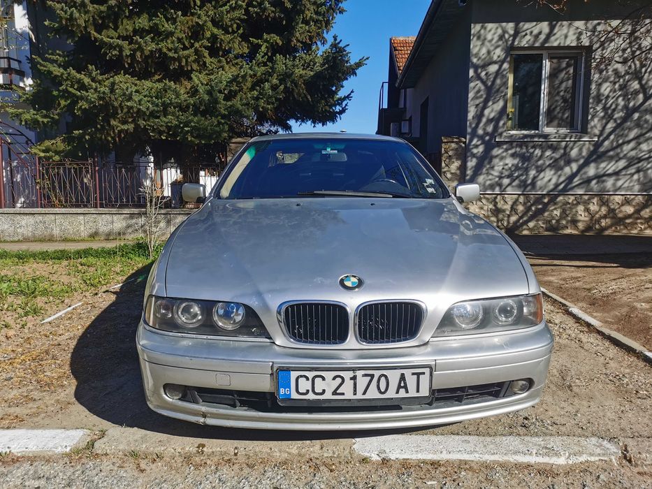 BMW 525d.