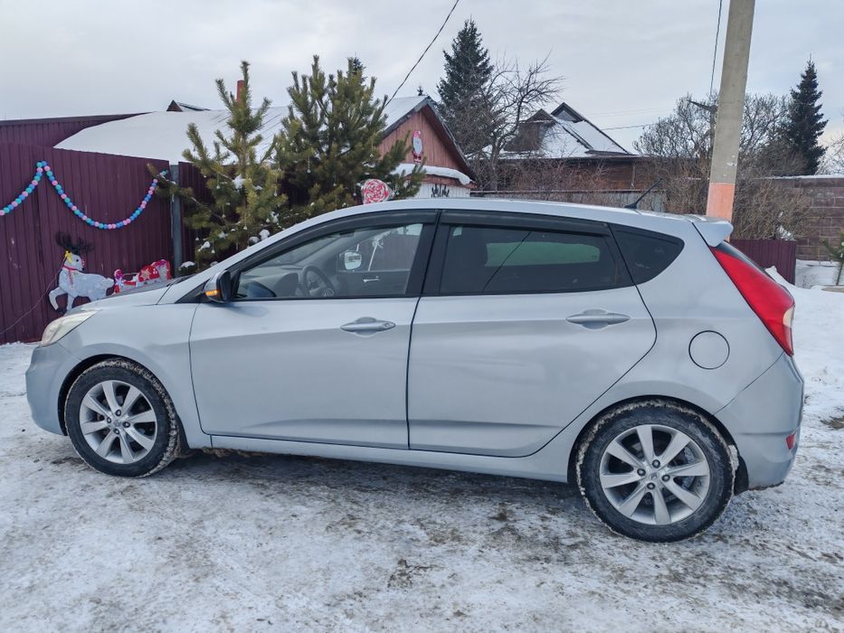 Продам Хюндай Акцент 2013г