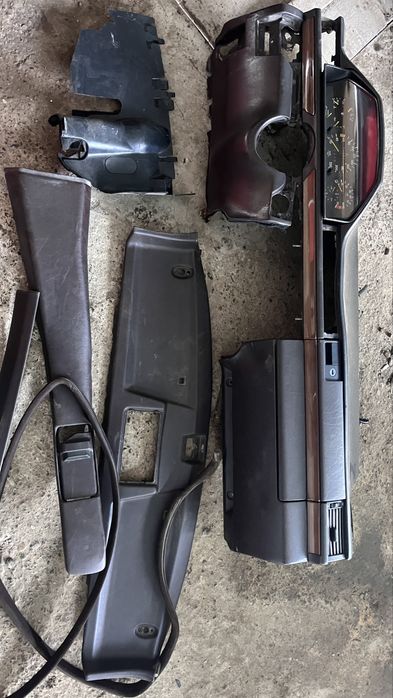 Мерседес 124 запчасть