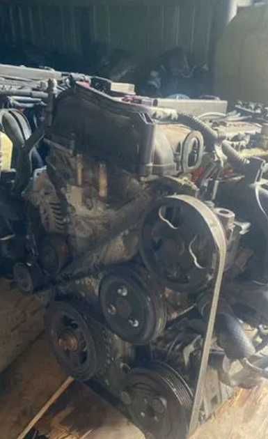 Двигатель LF Mazda 3 (щуп через голову)