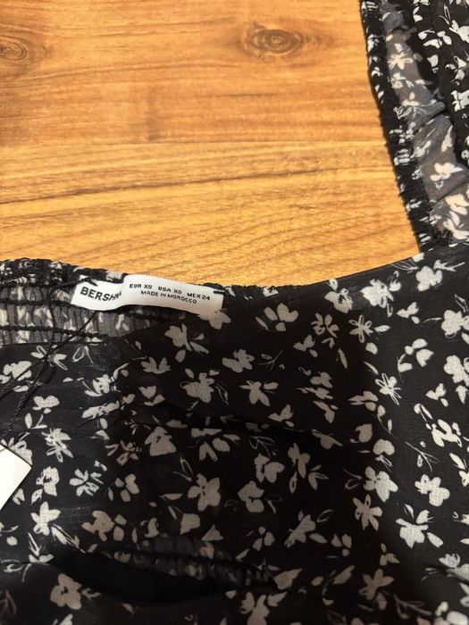 Сладурска рокля Bershka