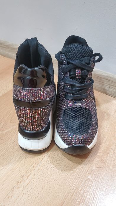 Дамски кецове на платформа