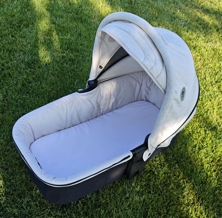 Количка за бебе Lorelli Infinity 3 в 1 беж