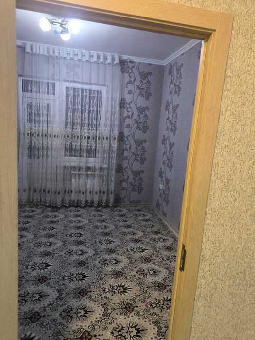 Сотилади квартира! орентир:16-қаватли дом