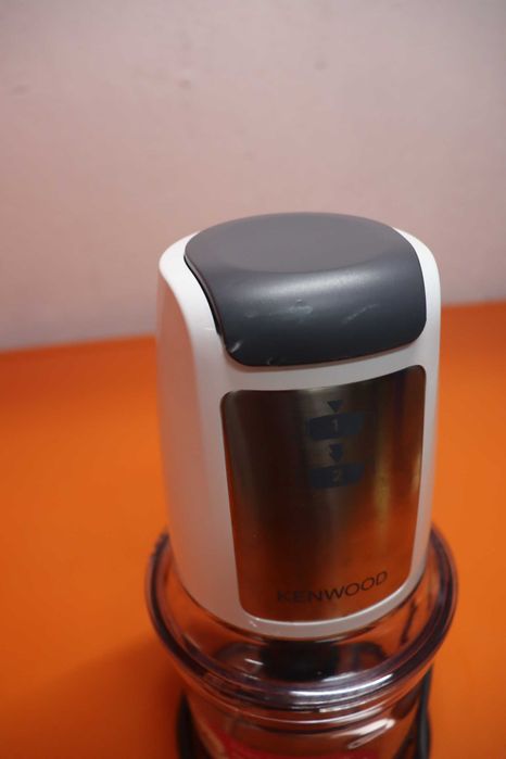 Кухненски уред Kenwood Easy Chop CHP61.100WH, 2 нива на скорост, работен контейнер 0,5 л, 500 вата, бял, ДЕФЕКТ