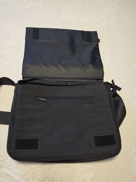 Geanta    laptop