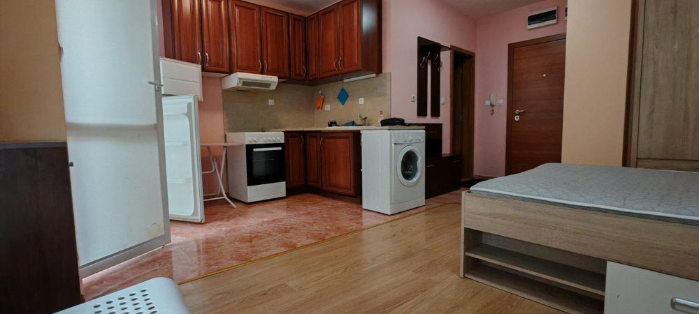 Дава се под наем Едностаен апартамент в Пловдив, Каменица 1 - 50 кв.м за 300 € - Снимка #2