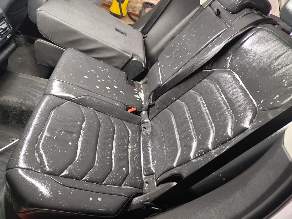 Detailing Curățare Polish Interior Exterior Auto