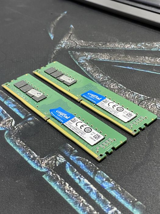 Crucial DDR4 2400 8GBx2