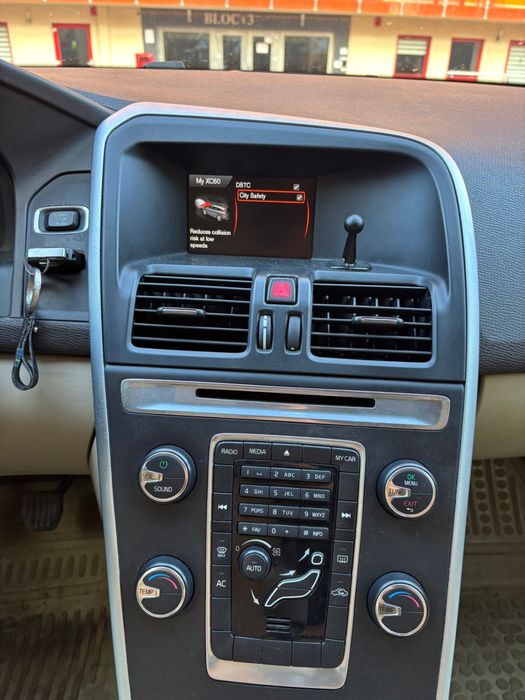 Volvo XC60 DRIVe