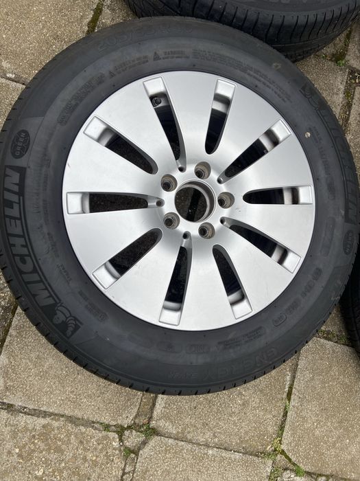 Джанти с летни гуми 16’ Мерцедес