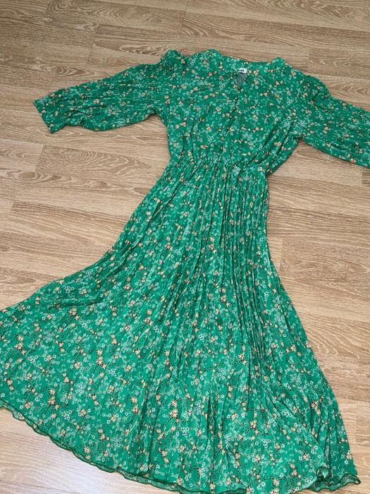 Продам платье  5 вариант