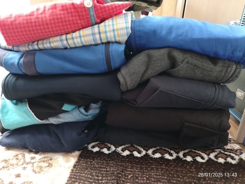 Вещи на мальчика  от 8 до 12лет,цена 3500тг