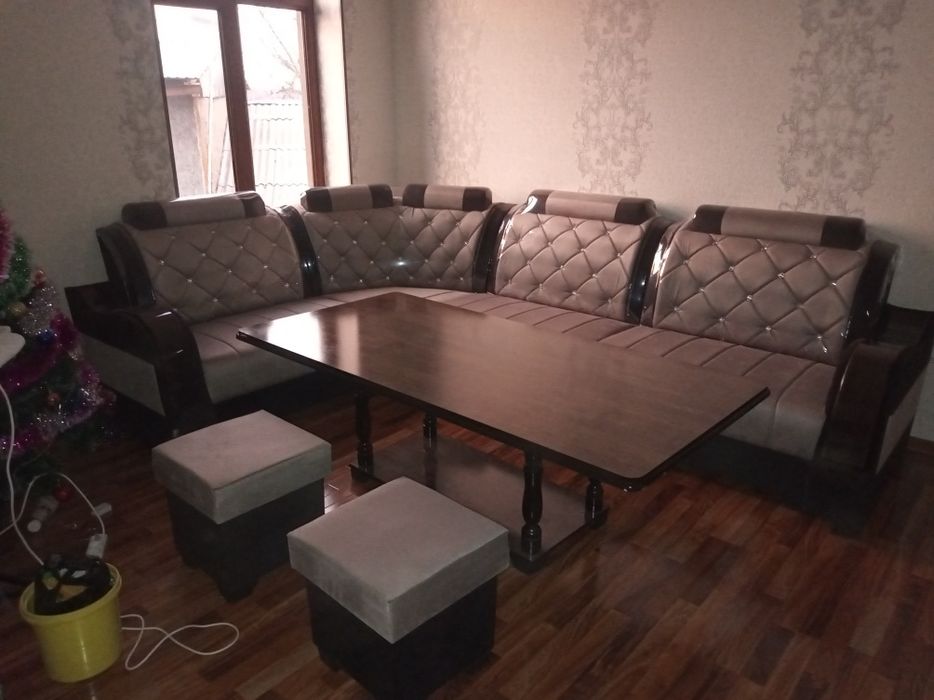 Gostinoy ugalok noviy dostavka bezplatni