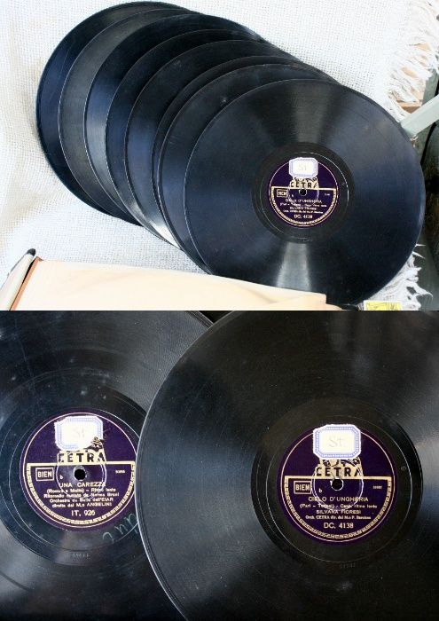 Грамофонни плочи бакелитени 8 бр. в албум патефон ретро грамофон