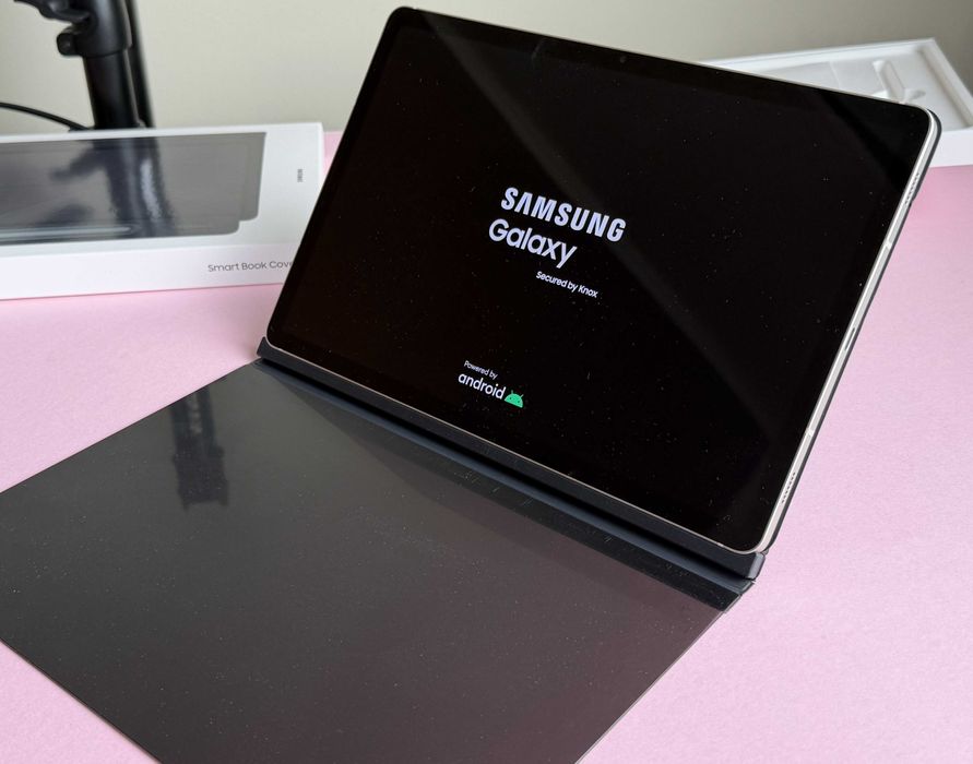 Galaxy Tab S9 5G 256GB + аксесоари