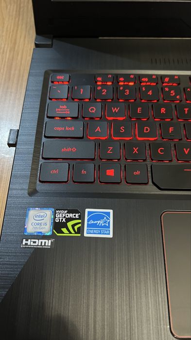 Laptop Gaming Asus I5 7300HQ 32GB Ram 4GB Video