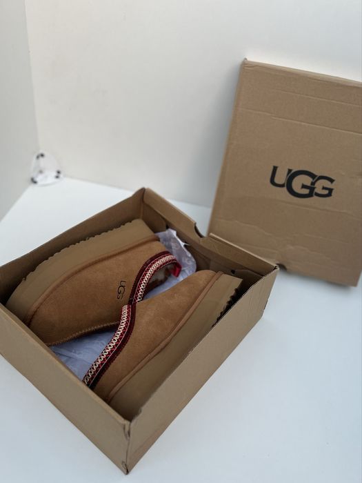 UGG Tazz Il noi marimea 37,38 maro/brown