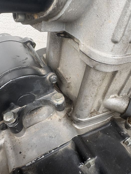 Vând motor atv 250cc