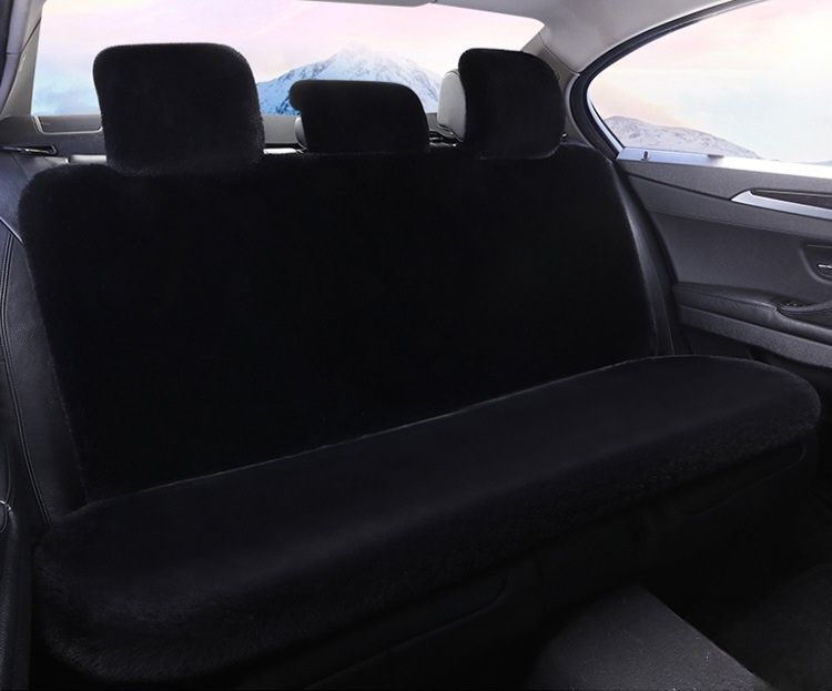 Новые чехлы для автомобиля универсальные