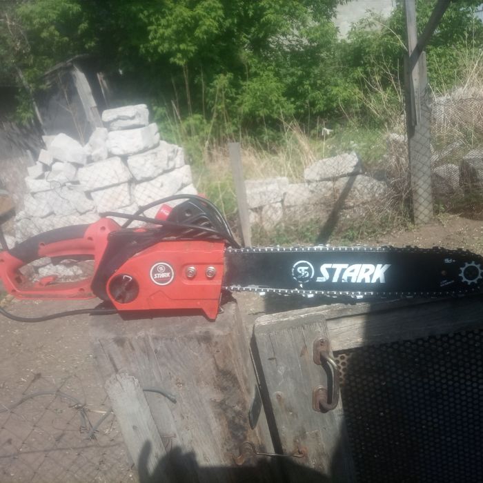 Продам электропилу