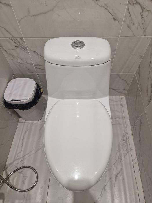 Унитаз монолит комплект