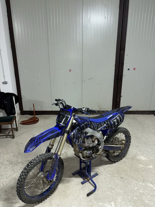 Yamaha Yzf 250 2020 , pornire buton , motor refacut 19 Ore , 3850€ urg