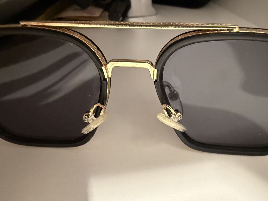 Ochelari de soare prada
